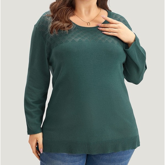 BloomChic Sweaters - BloomChic Teal Cut Out 3/4 Sleeve Sweater Size Large (12)
